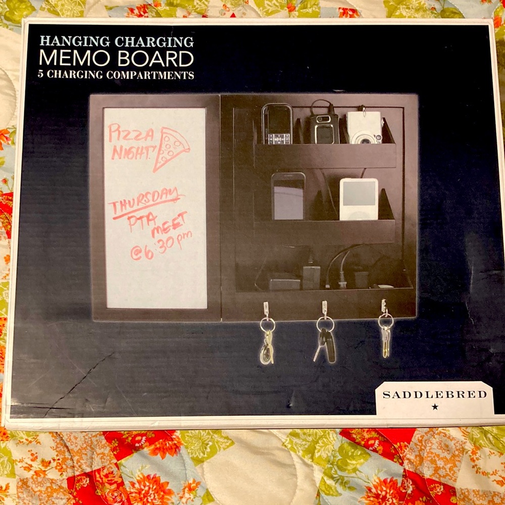New in the box hanging charging memo board
